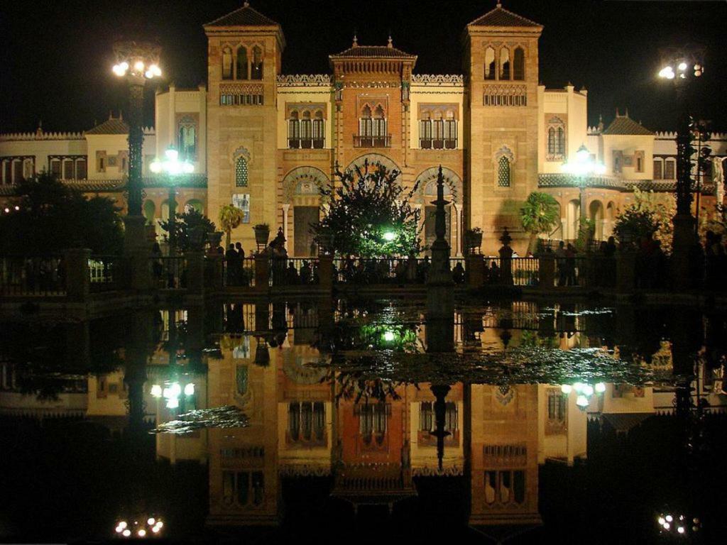 Las Cruzadas Melia-Plaza De Espana Sevilla Buitenkant foto