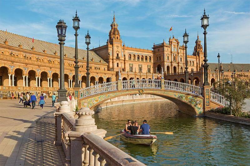 Las Cruzadas Melia-Plaza De Espana Sevilla Buitenkant foto